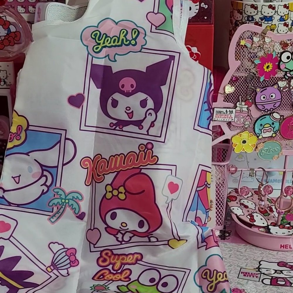 Hello Kitty & Friends Graphic Foldable Reusable Tote Bag